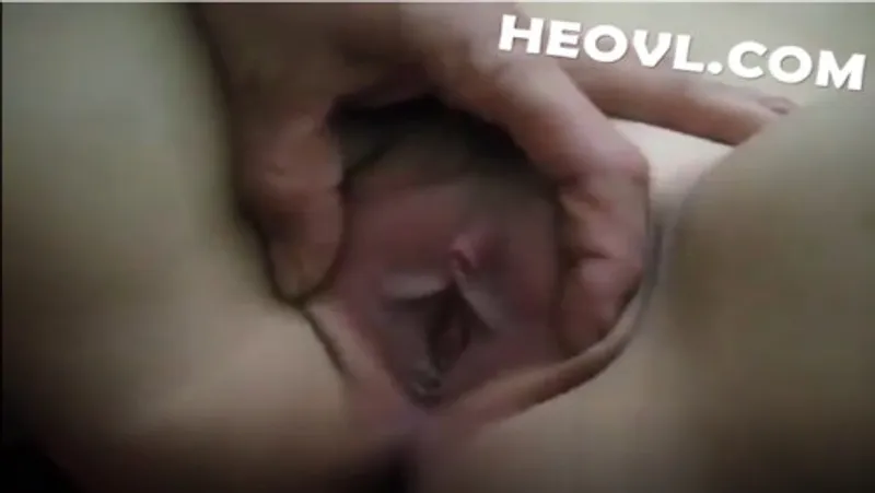 Chịch e lan âm đạo đẹp