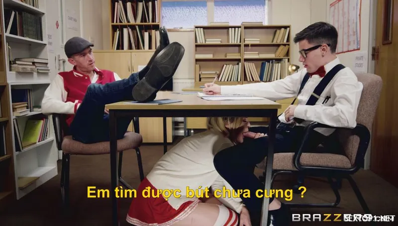 địt em gái tên đầu gấu ở trường vietsub