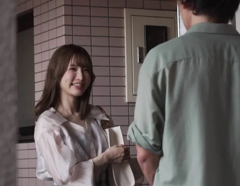 Tranh thủ 2 ngày bà xã đi vắng ở nhà nện em cạnh nhà xinh đẹp mới chuyển tới